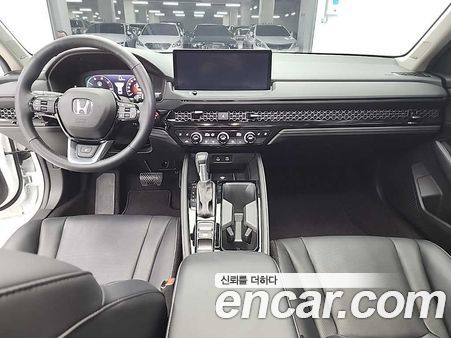 Honda Accord 2023, фото 7