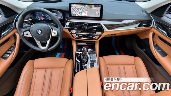 BMW 5 Series 2023, фото 7