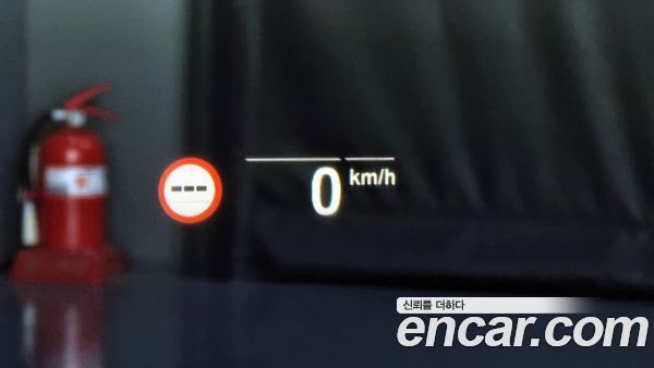 BMW 5 Series 2023, фото 20
