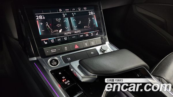 Audi e-tron 2021, фото 9