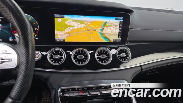 Mercedes-Benz AMG GT 2020, фото 14
