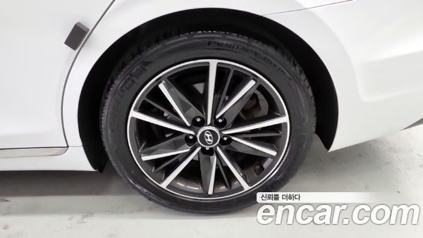 Hyundai Grandeur 2022, фото 5