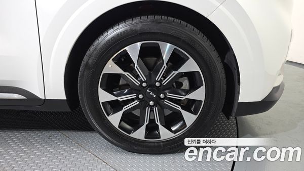 Kia Carnival 2022, фото 5