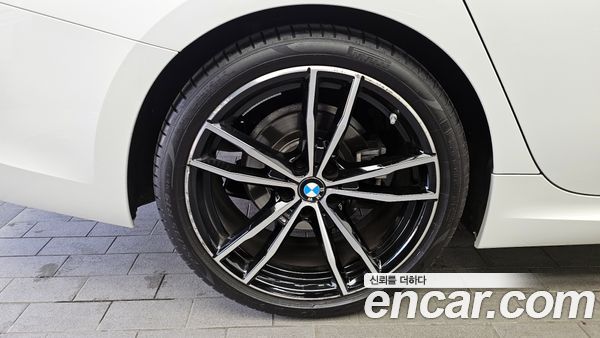 BMW 3 Series 2022, фото 5