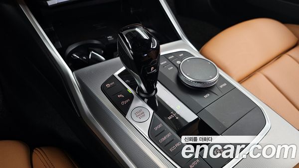 BMW 3 Series 2022, фото 9