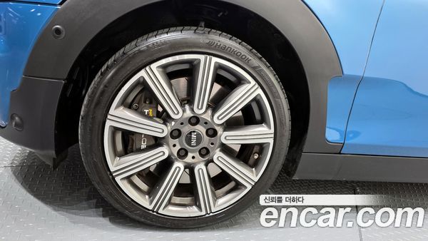 MINI CLUBMAN 2023, фото 4