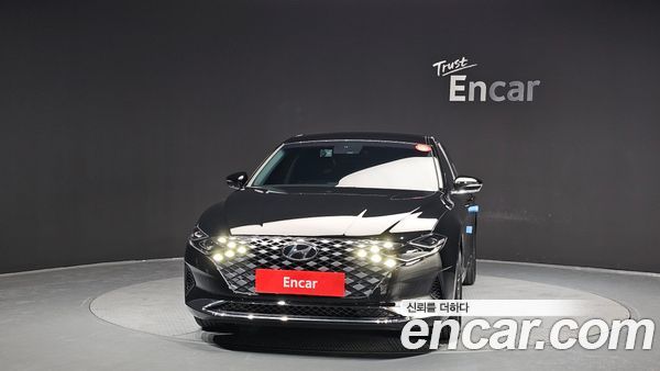 Hyundai Grandeur 2022, фото 3