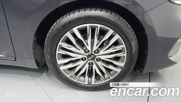 Kia K7 2020, фото 5
