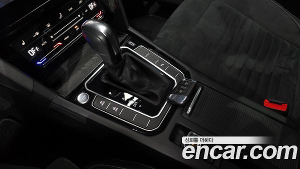 Volkswagen Passat 2021, фото 9