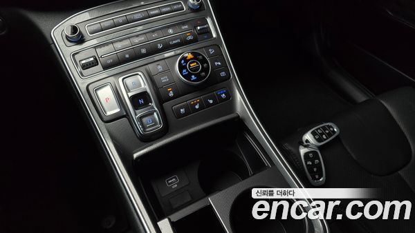 Hyundai Santa Fe 2021, фото 9