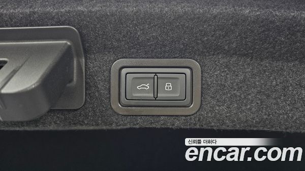 Audi A6 2023, фото 20