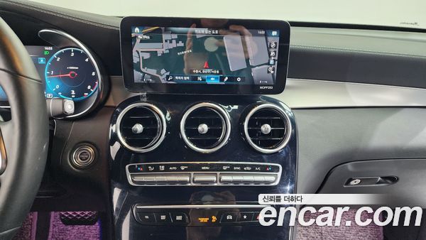 Mercedes-Benz GLC 2021, фото 14