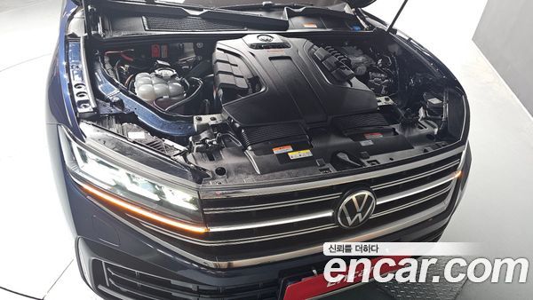 Volkswagen Touareg 2024, фото 6