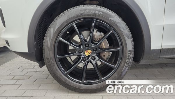 Porsche Cayenne 2020, фото 5