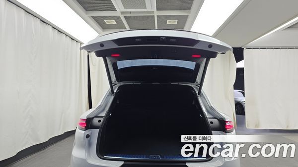 Porsche Cayenne 2020, фото 21