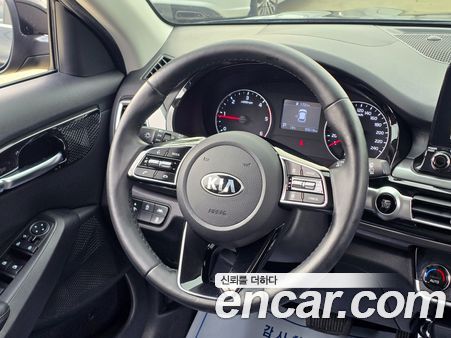 Kia Seltos 2022, фото 9