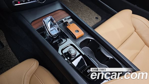 Volvo S60 2024, фото 9