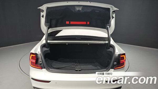 Volvo S60 2024, фото 20