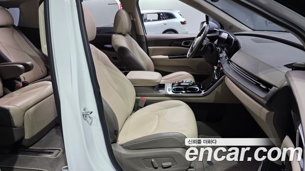 Kia Carnival 2021, фото 10