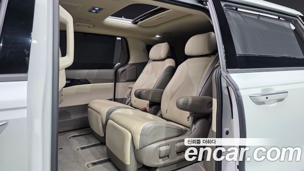 Kia Carnival 2021, фото 12