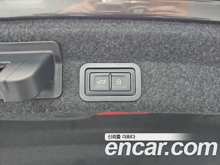 Audi A6 2021, фото 20