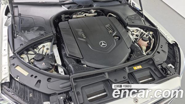 Mercedes-Benz S-Class 2022, фото 6