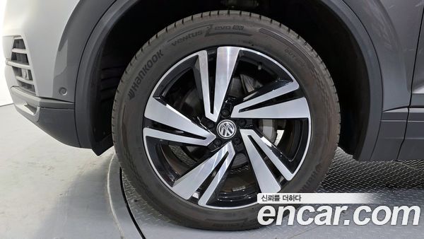 Volkswagen Touareg 2020, фото 5