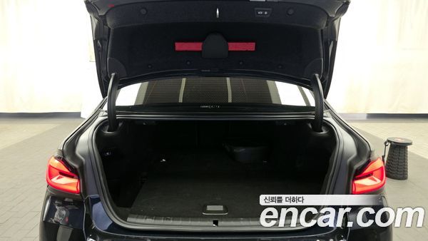 BMW 5 Series 2022, фото 20