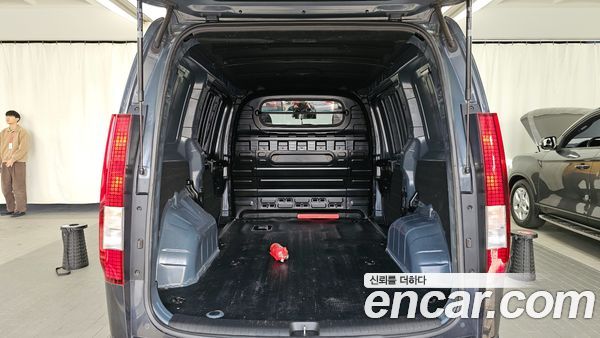 Hyundai Staria 2024, фото 20