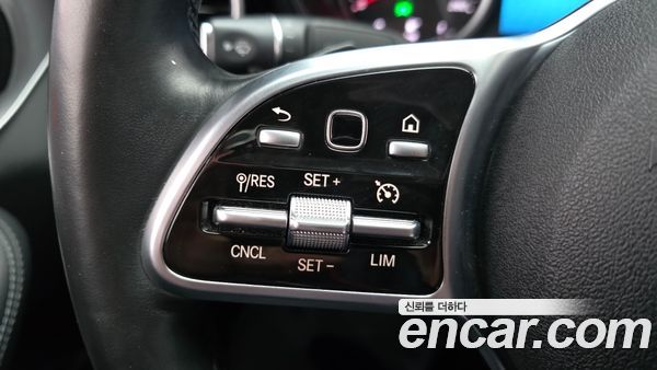 Mercedes-Benz C-Class 2020, фото 31