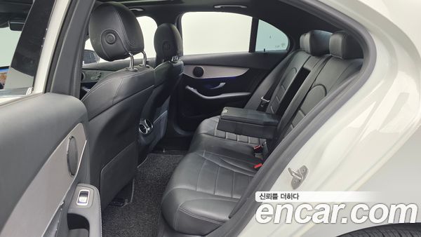 Mercedes-Benz C-Class 2020, фото 16