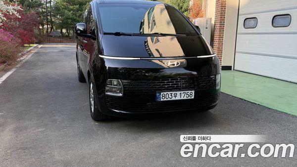 Hyundai Staria 2025, фото 2