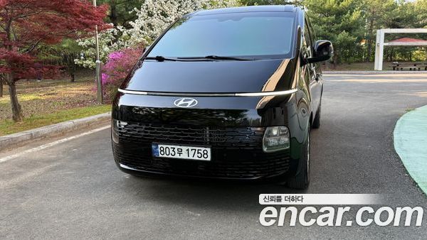 Hyundai Staria 2025, фото 3