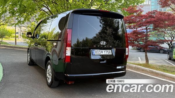 Hyundai Staria 2025, фото 5
