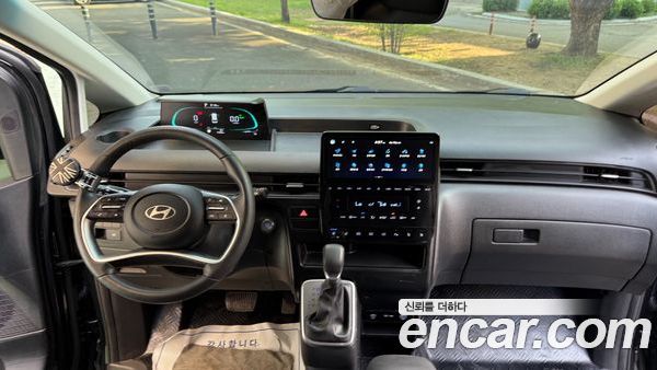Hyundai Staria 2025, фото 13