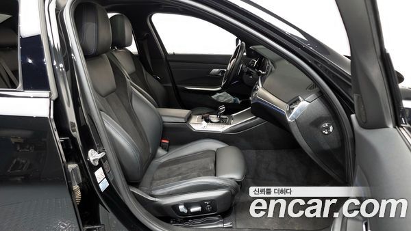 BMW 3 Series 2021, фото 16