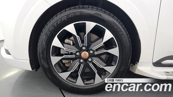Kia Carnival 2021, фото 5