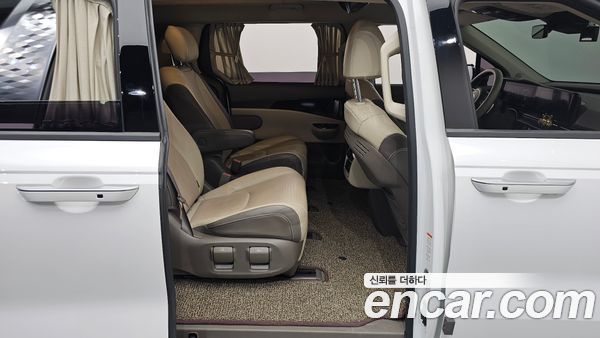 Kia Carnival 2021, фото 17