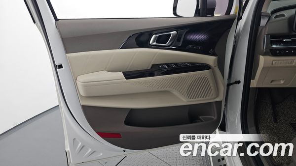 Kia Carnival 2021, фото 14