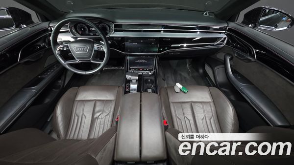 Audi A8 2021, фото 9
