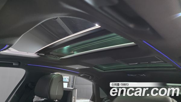 Audi A8 2021, фото 23