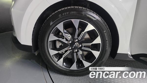 Kia Carnival 2023, фото 5
