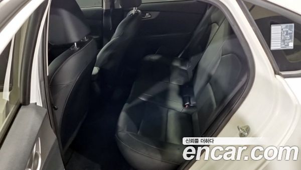 Kia K3 2021, фото 12