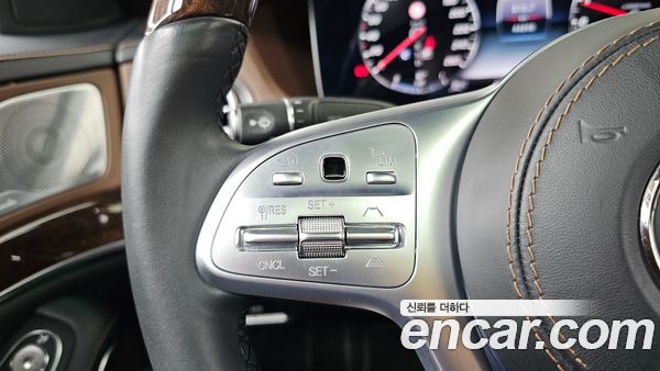 Mercedes-Benz S-Class 2020, фото 16