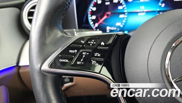 Mercedes-Benz E-Class 2021, фото 31