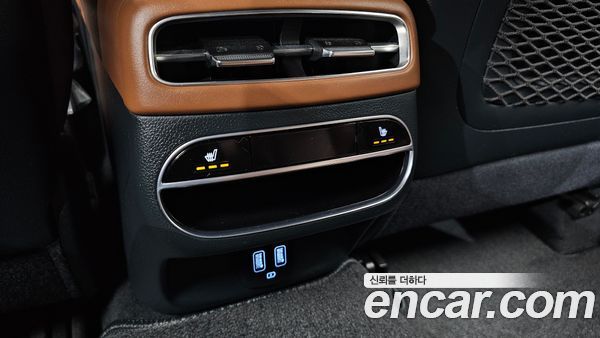 Genesis GV70 2022, фото 30