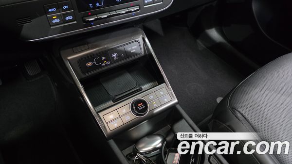Hyundai Kona 2023, фото 12