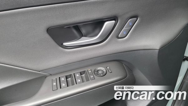 Hyundai Kona 2023, фото 24