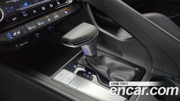 Hyundai Elantra 2021, фото 12