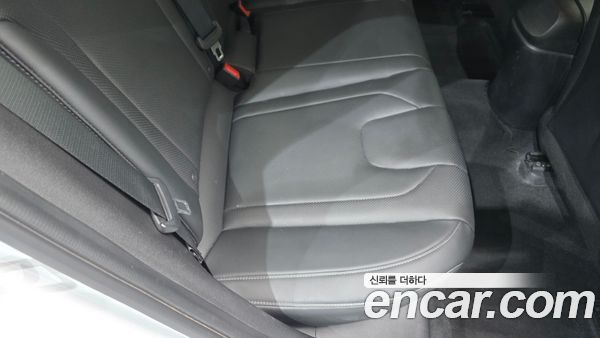 Hyundai Elantra 2021, фото 16